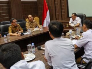 Pj Gubernur Banten Jamin Gaji dan Tunjangan Tenaga Honorer yang Ikut Seleksi PPPK